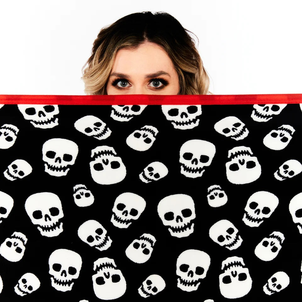 Lust For Skulls Throw Blanket-Bedding-Scarlett Dawn